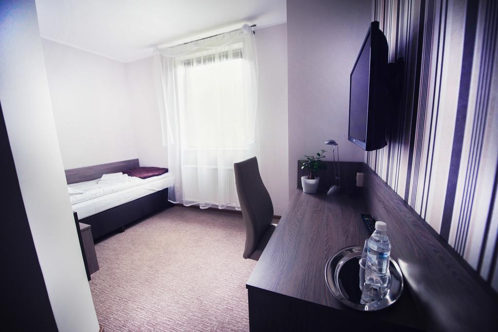 Makara Hotell Katowice Rom bilde